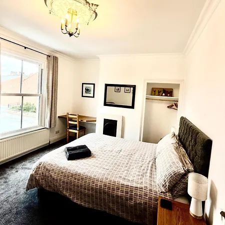 Great Town House - Central York York