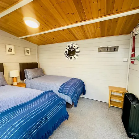 Great Town House - Central York